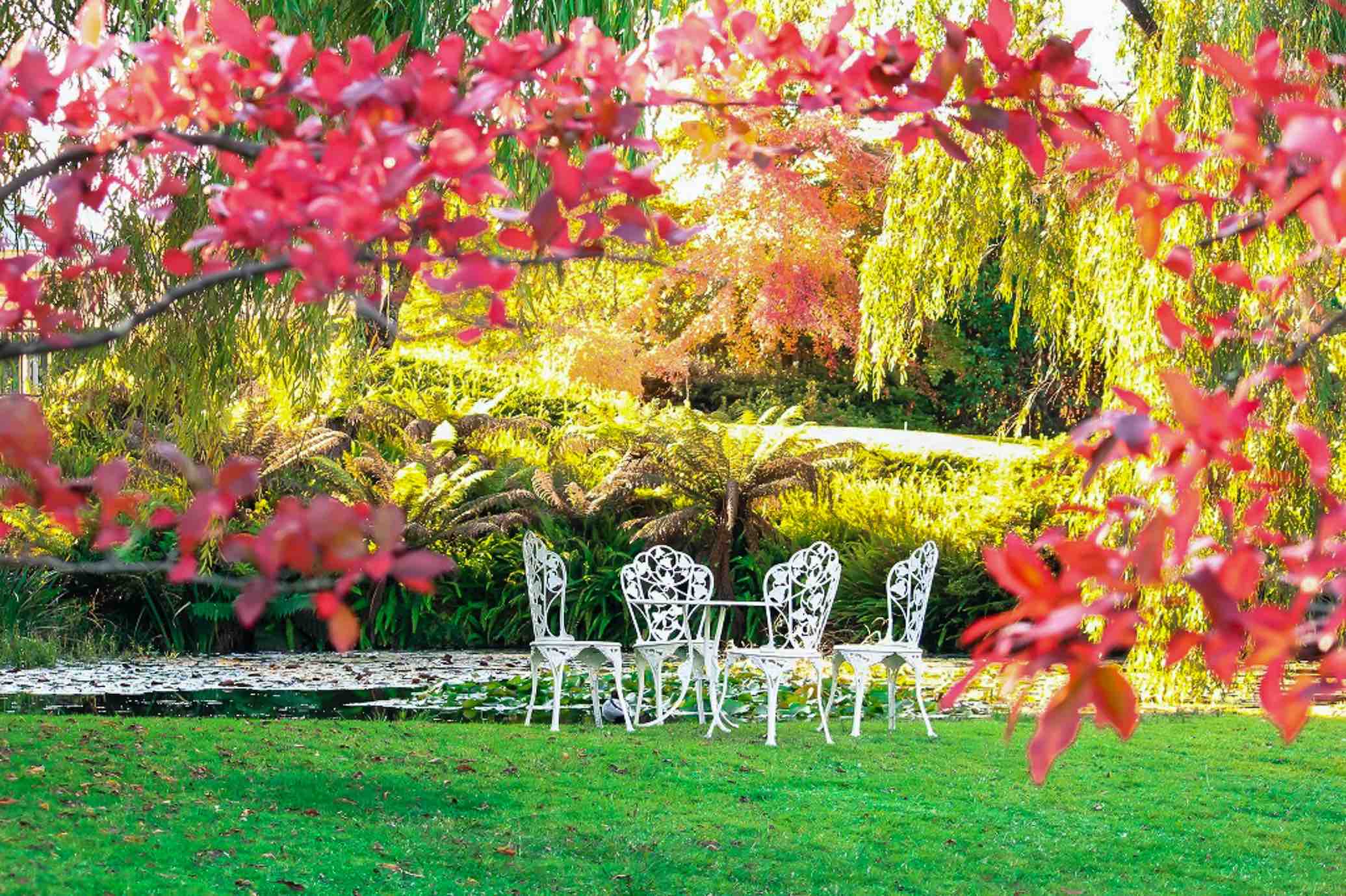 10 idee per arredare il tuo giardino con stile