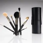 Tutto quello che devi sapere sui pennelli da trucco